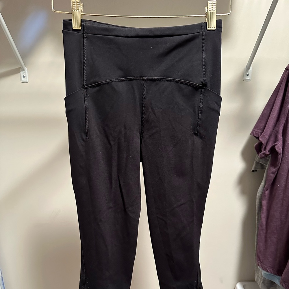 Lululemon crops